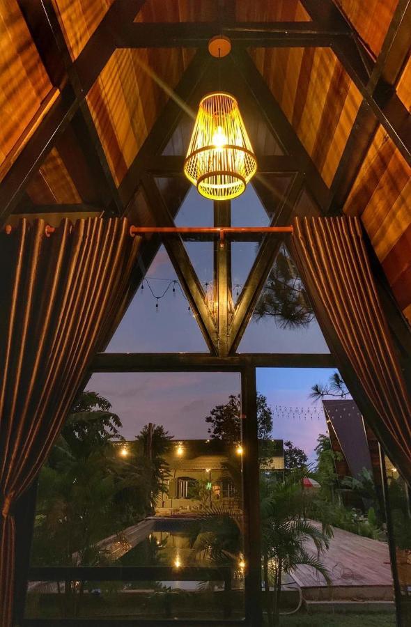 Tien Son Pleiku Homestay ภายนอก รูปภาพ