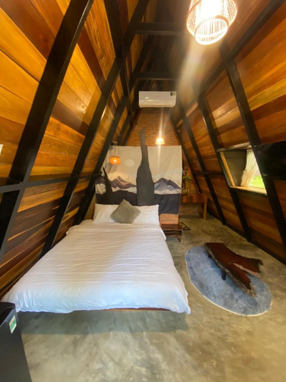 Tien Son Pleiku Homestay ภายนอก รูปภาพ