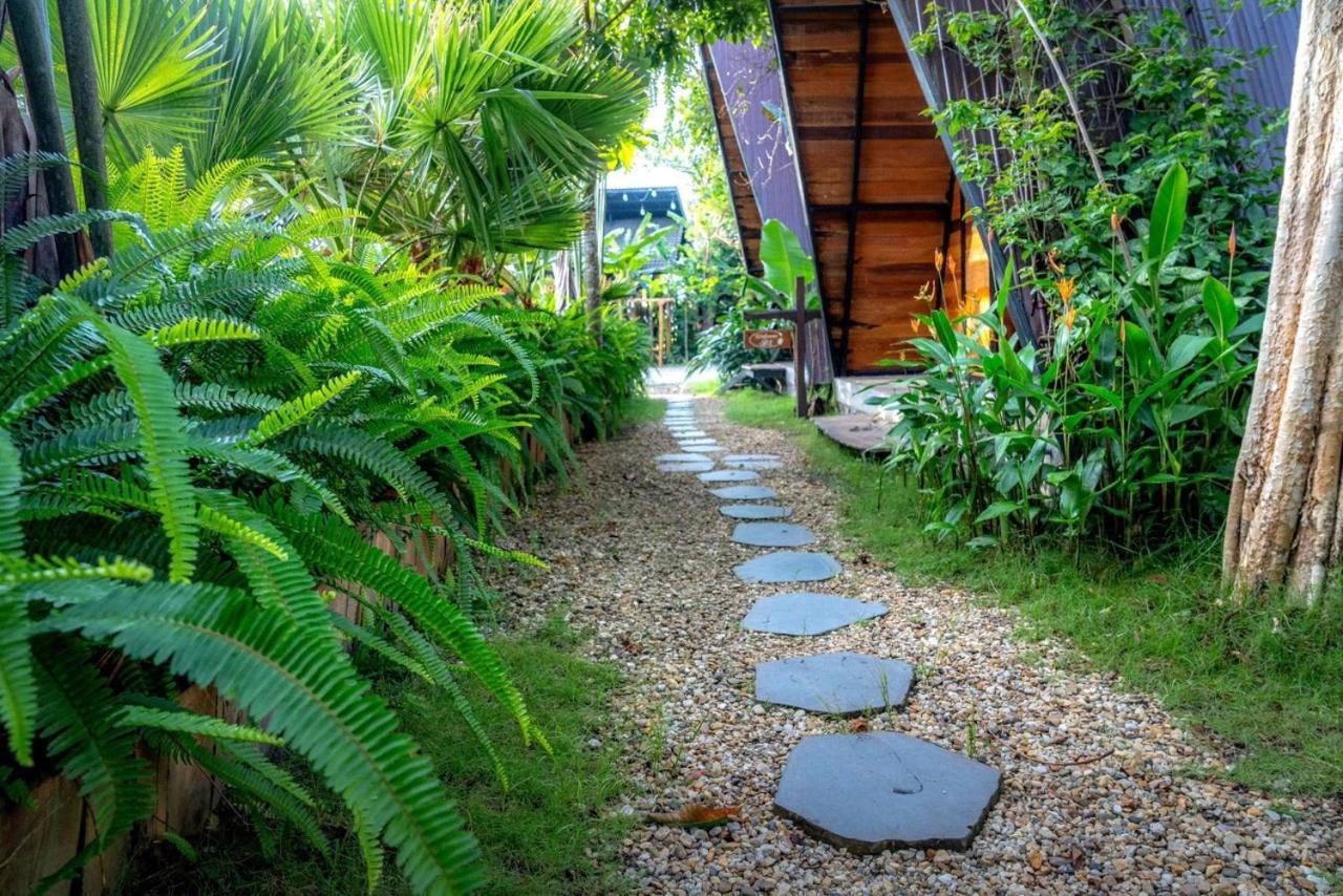 Tien Son Pleiku Homestay ภายนอก รูปภาพ